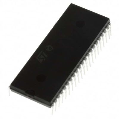 TDA7431 音声プロセッサ 穴を通るIC 自動車用オーディオ用0.5dB